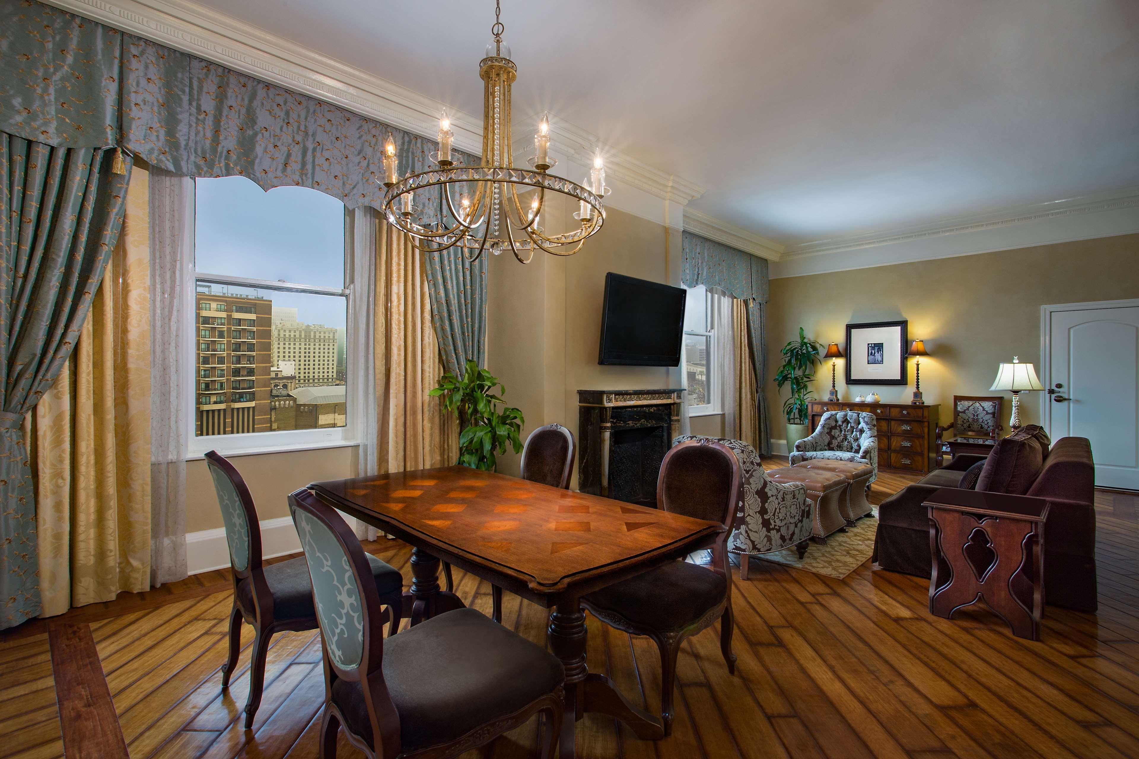 The Roosevelt Hotel New Orleans - Waldorf Astoria Hotels & Resorts Екстериор снимка