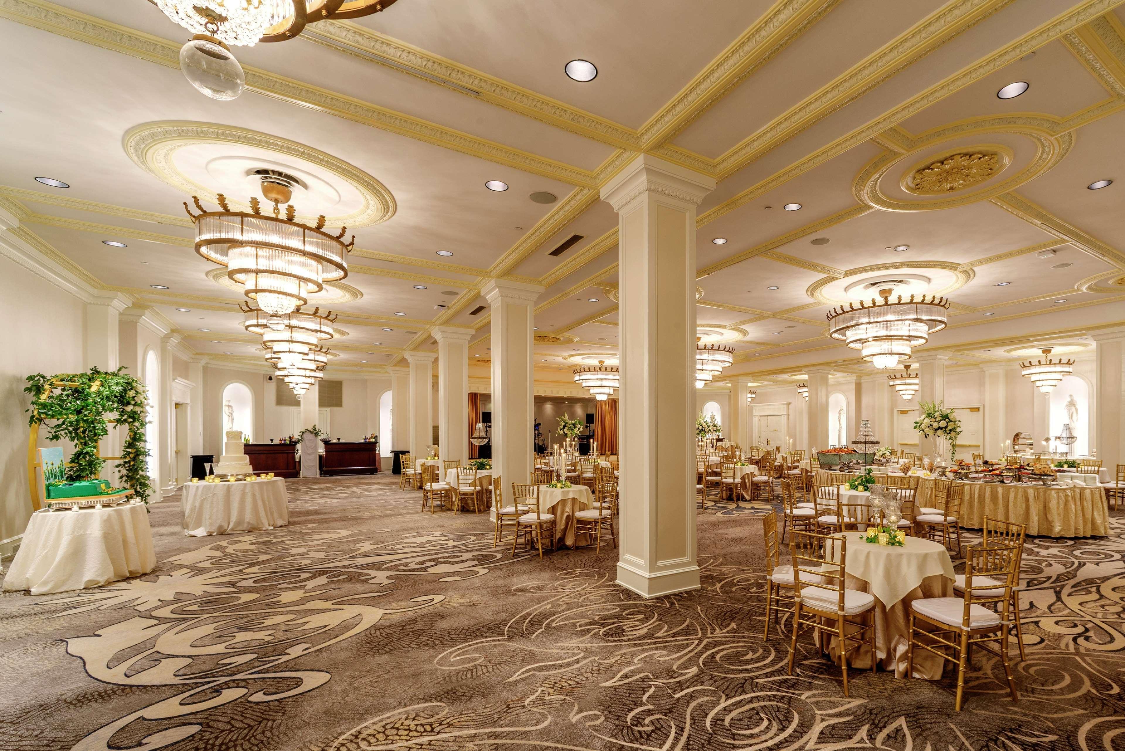The Roosevelt Hotel New Orleans - Waldorf Astoria Hotels & Resorts Екстериор снимка