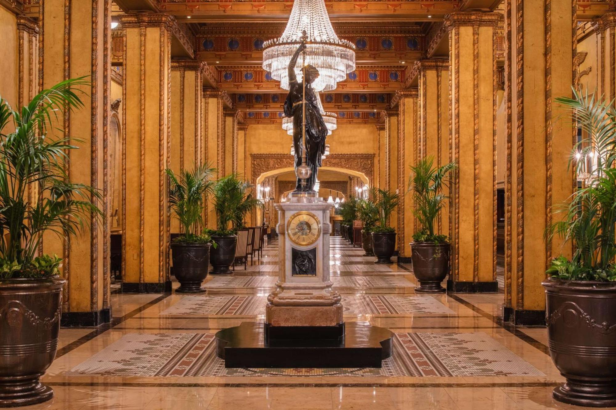 The Roosevelt Hotel New Orleans - Waldorf Astoria Hotels & Resorts Екстериор снимка